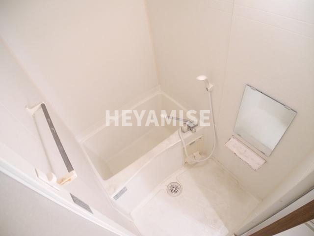 バス・シャワールーム　※室内画像は別部屋のもの