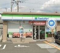 コンビニ　ファミリーマート摂津新在家一丁目店（コンビニ）まで463m