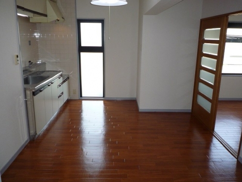 居室・リビング　★綺麗にリフォームされています★