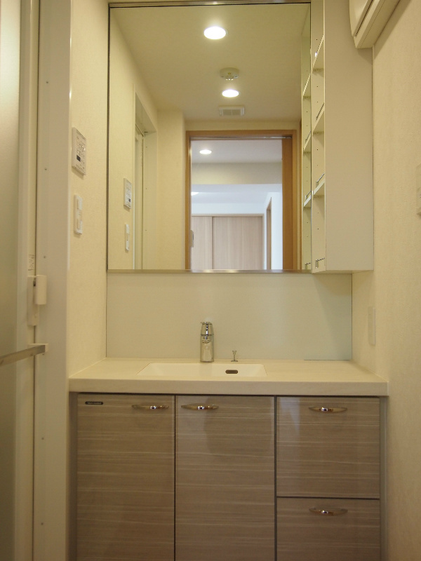 洗面設備　独立洗面台