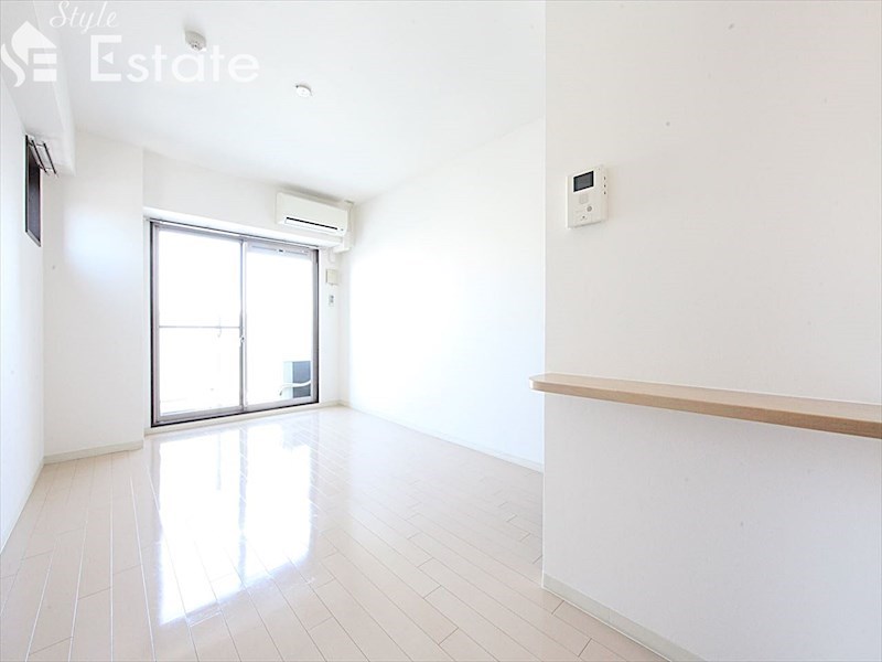 居室・リビング　内装