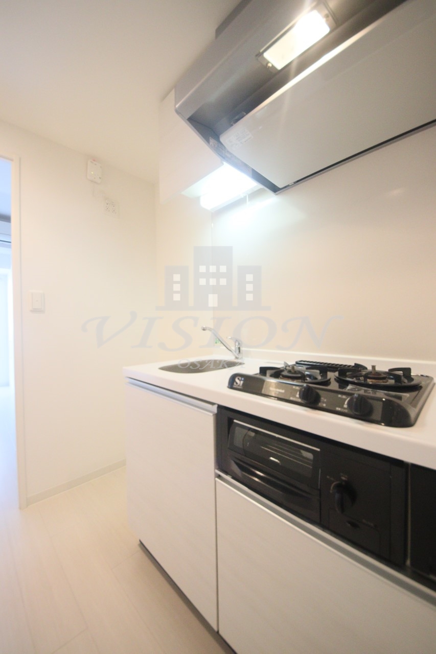 キッチン　別タイプのお部屋の写真になります。