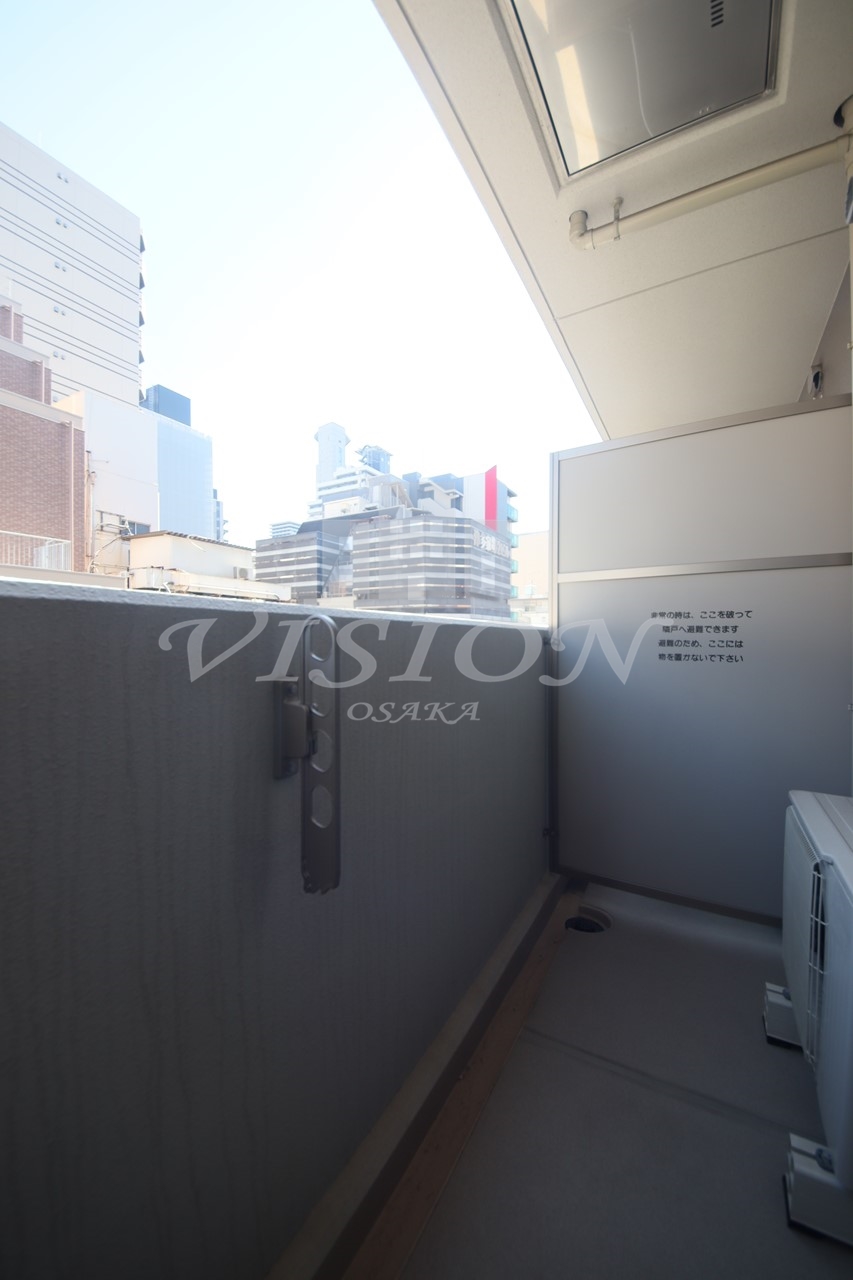 バルコニー　別タイプのお部屋の写真になります。