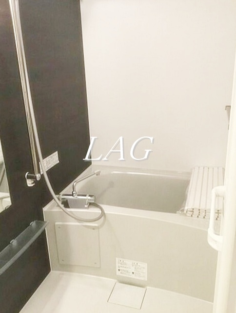 バス・シャワールーム　お風呂です。