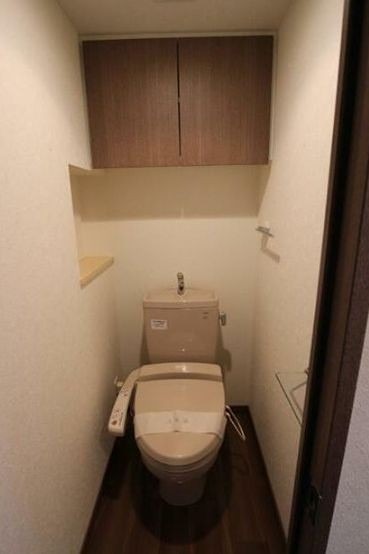 トイレ　※同仕様写真