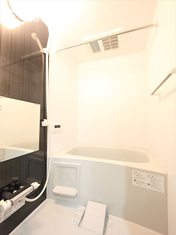 バス・シャワールーム　バスルーム