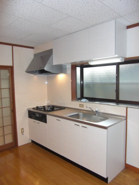 キッチン　ガスコンロ付きシステムキッチン