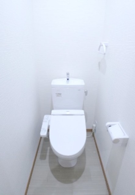 トイレ　シャワートイレ