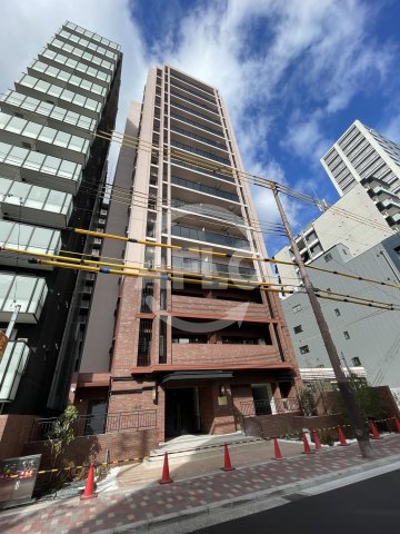 建物外観　リビオレゾン靭公園　外観