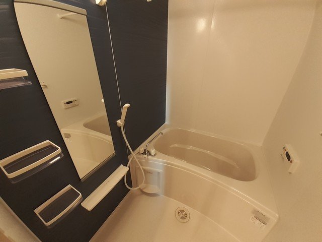 バス・シャワールーム　お風呂です
