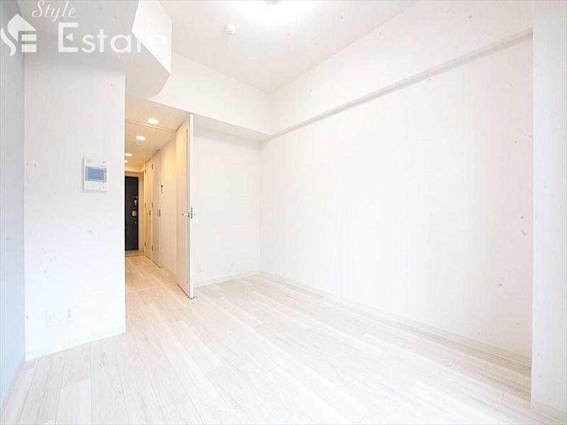 居室・リビング　内装