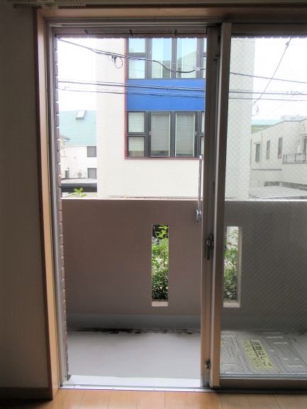 バルコニー　※別室参考写真