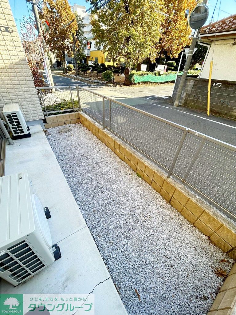 バルコニー　庭