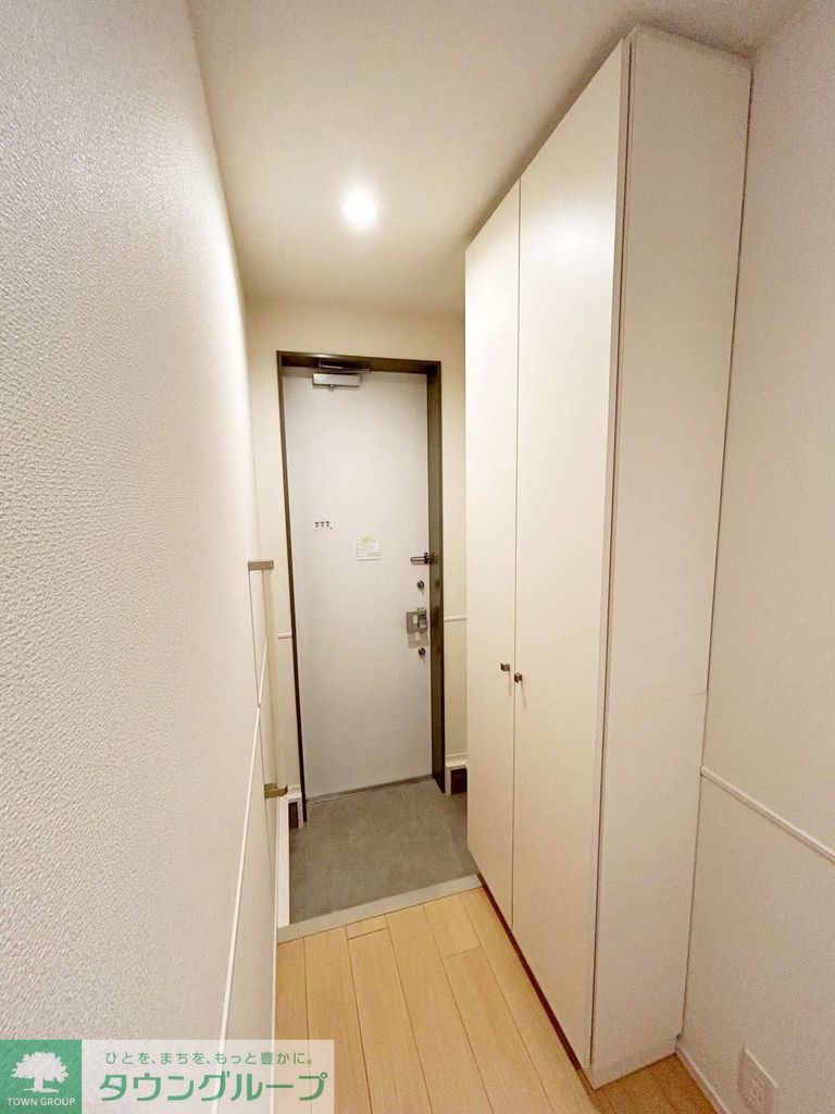 玄関　キッチン