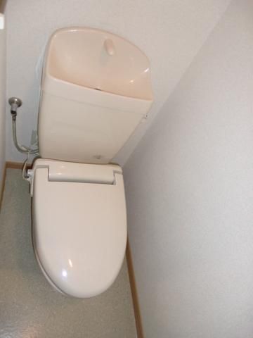 トイレ　※別号室参考写真です