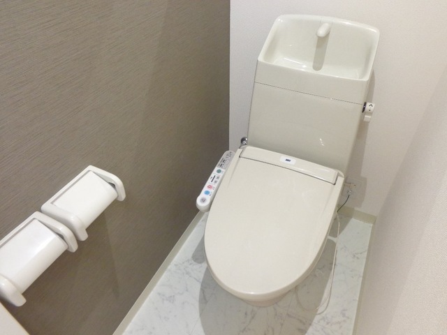 トイレ　ゆったりとした空間のトイレです