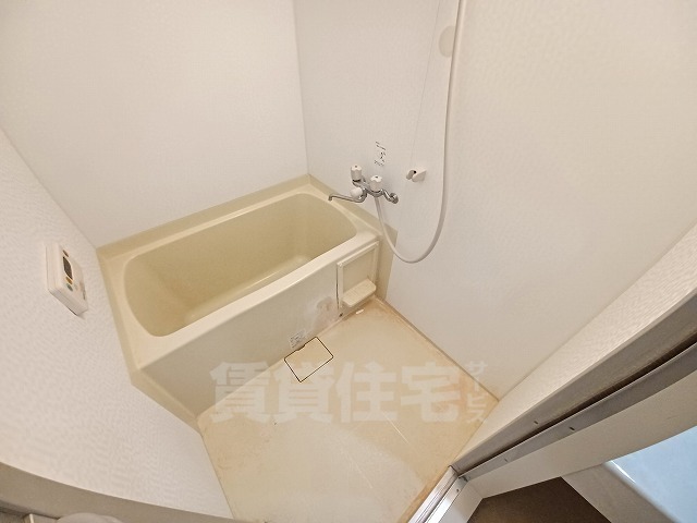 バス・シャワールーム　同物件別部屋