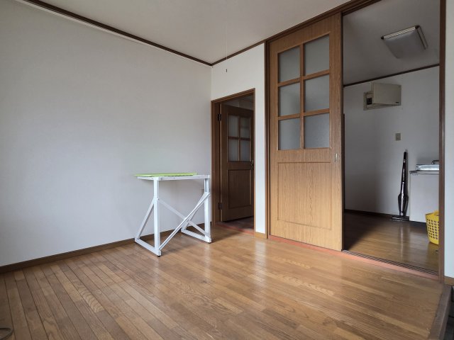 居室・リビング　ゆったり過ごせる居間です