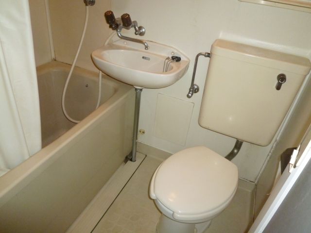 バス・シャワールーム