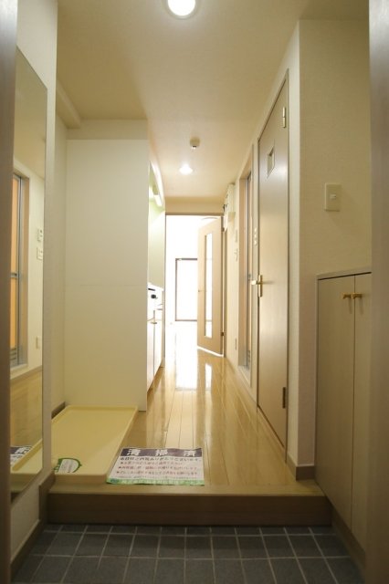 玄関　落ち着いた玄関です