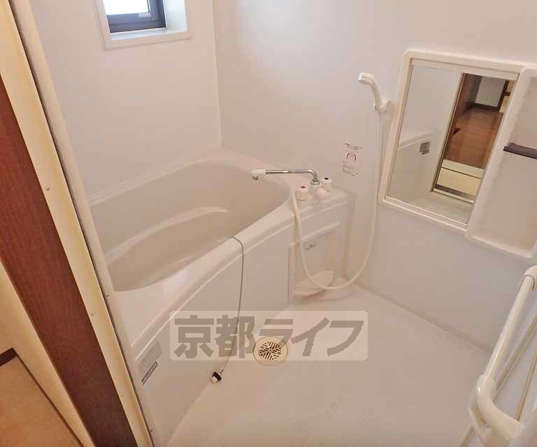 バス・シャワールーム　一日の疲れを癒すバスルーム