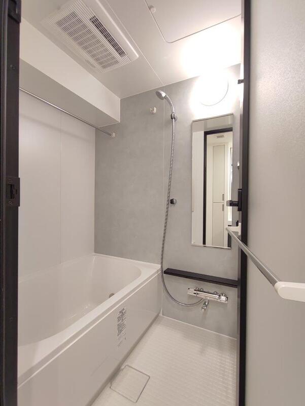 バス・シャワールーム　追炊き・浴室乾燥機付き