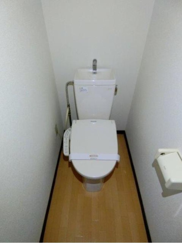 トイレ　図面と現状に相違がある場合には現状を優先