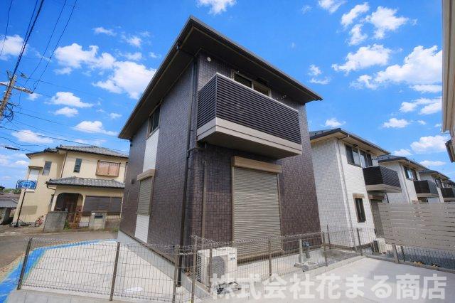 建物外観　ついに完成致しました！ 物件、駅でお待ち合わせでのご案内歓迎