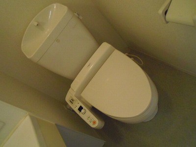 トイレ　☆温水洗浄暖房便座☆