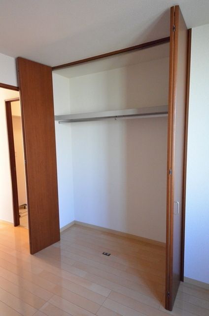 収納　☆しっかりと片付けたらお部屋も広く使えますね☆