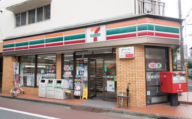 コンビニ　セブンイレブン南品川店（コンビニ）まで374m
