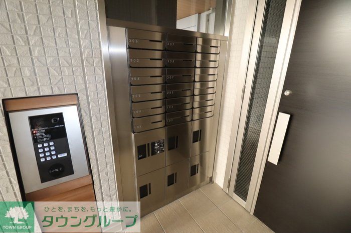 エントランス　エントランス