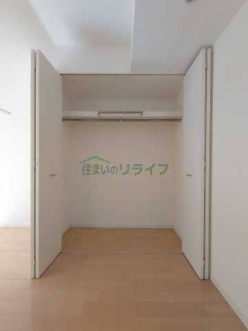収納　プライムアーバン市谷仲之町