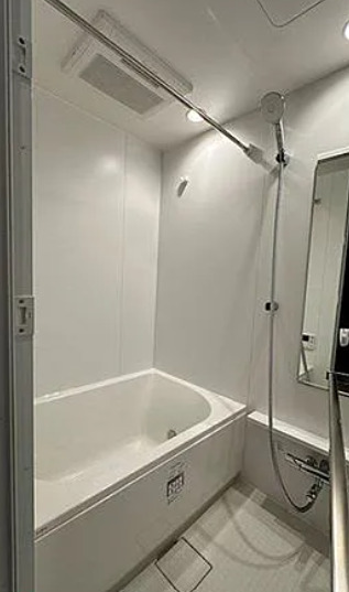 バス・シャワールーム　※別部屋の参考写真です。