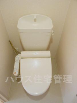 トイレ　シャワー付トイレ