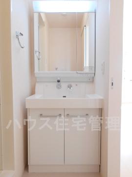洗面設備　洗髪洗面化粧台
