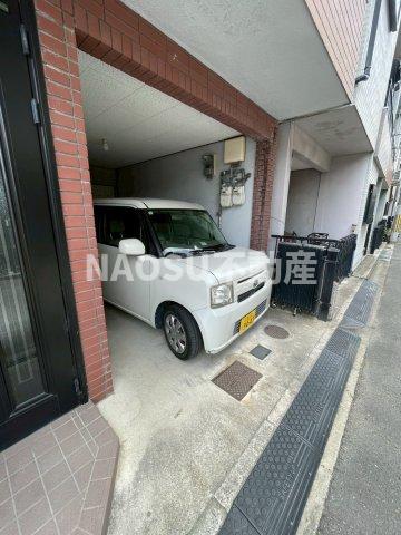 駐車場　駐車場完備です