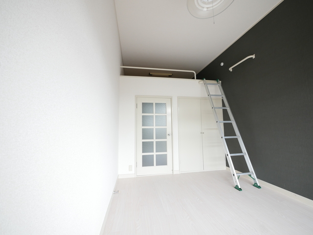 居室・リビング　★明るいお部屋です★