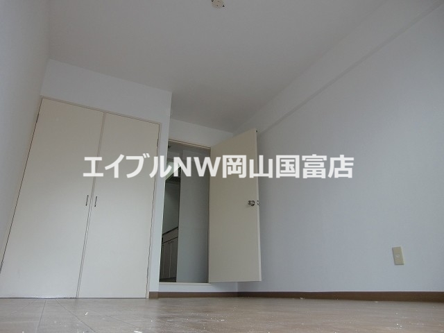 居室・リビング　同タイプのお部屋の画像です