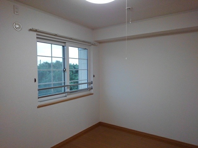 その他部屋・スペース　洋室６帖