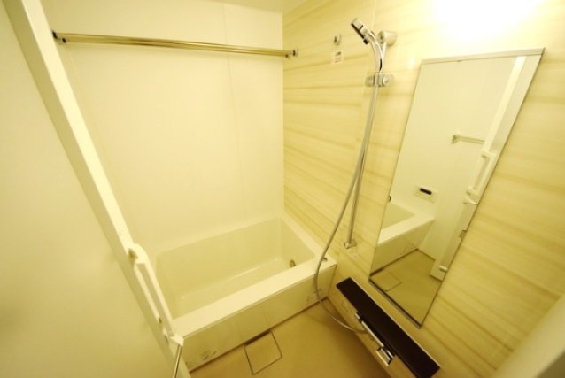 バス・シャワールーム　別部屋参考写真