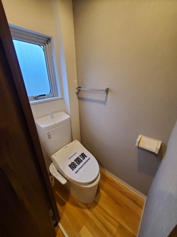 トイレ　シンプルで使いやすいトイレです