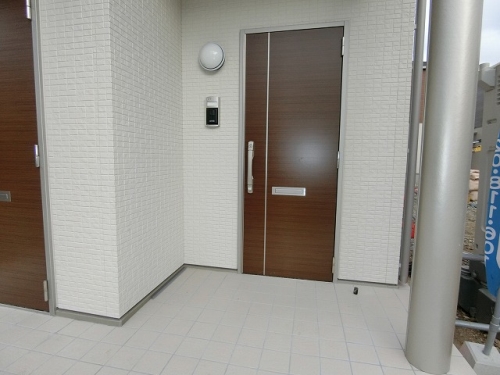 その他　写真は現在建築中の状況です。