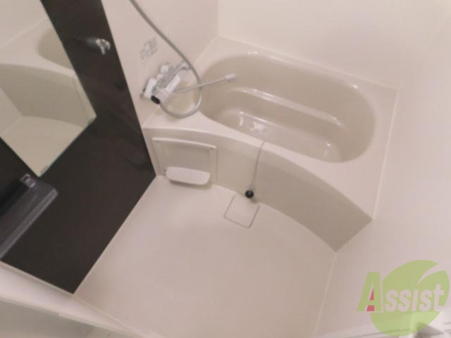 バス・シャワールーム　綺麗なお風呂で快適です。