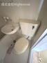 トイレ　落ち着いた色調のトイレです