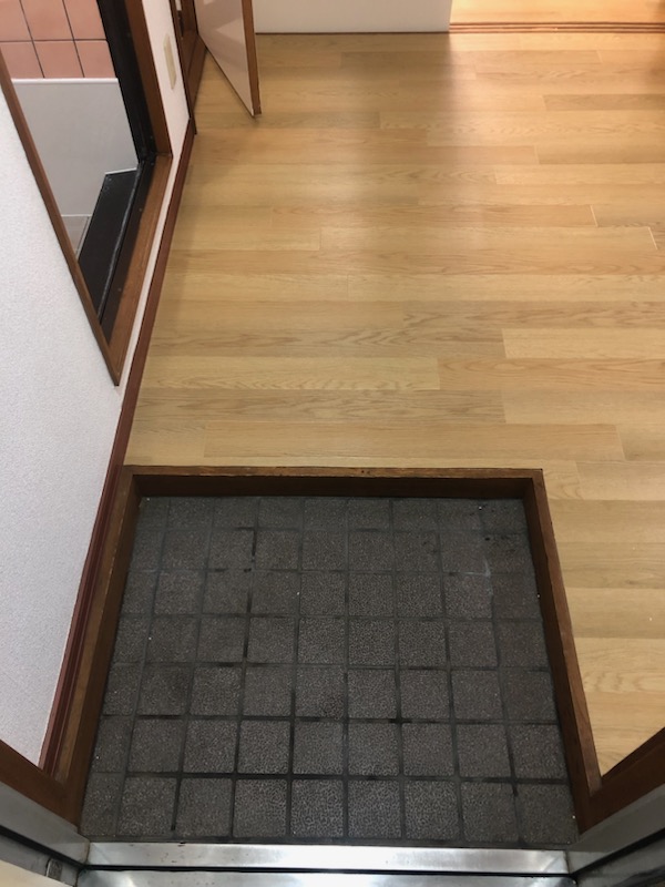 玄関