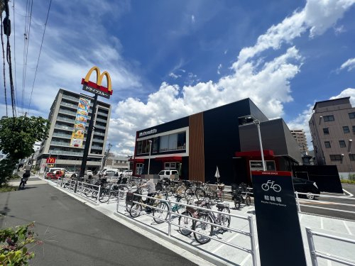 飲食店　マクドナルド 東成玉津店（飲食店）まで529m