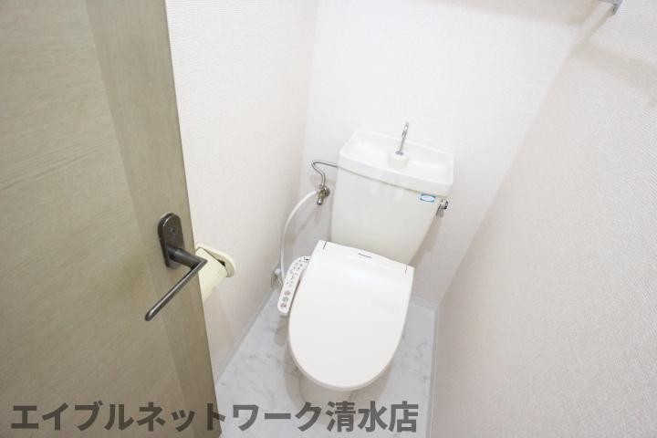 トイレ　シンプルで使いやすいトイレです