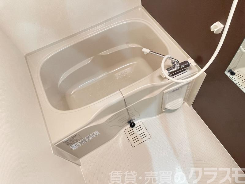 バス・シャワールーム　浴室乾燥機付きバス♪
