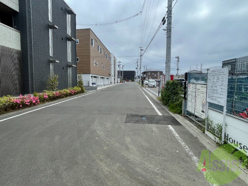 バルコニー　近隣の道路はこんな感じです